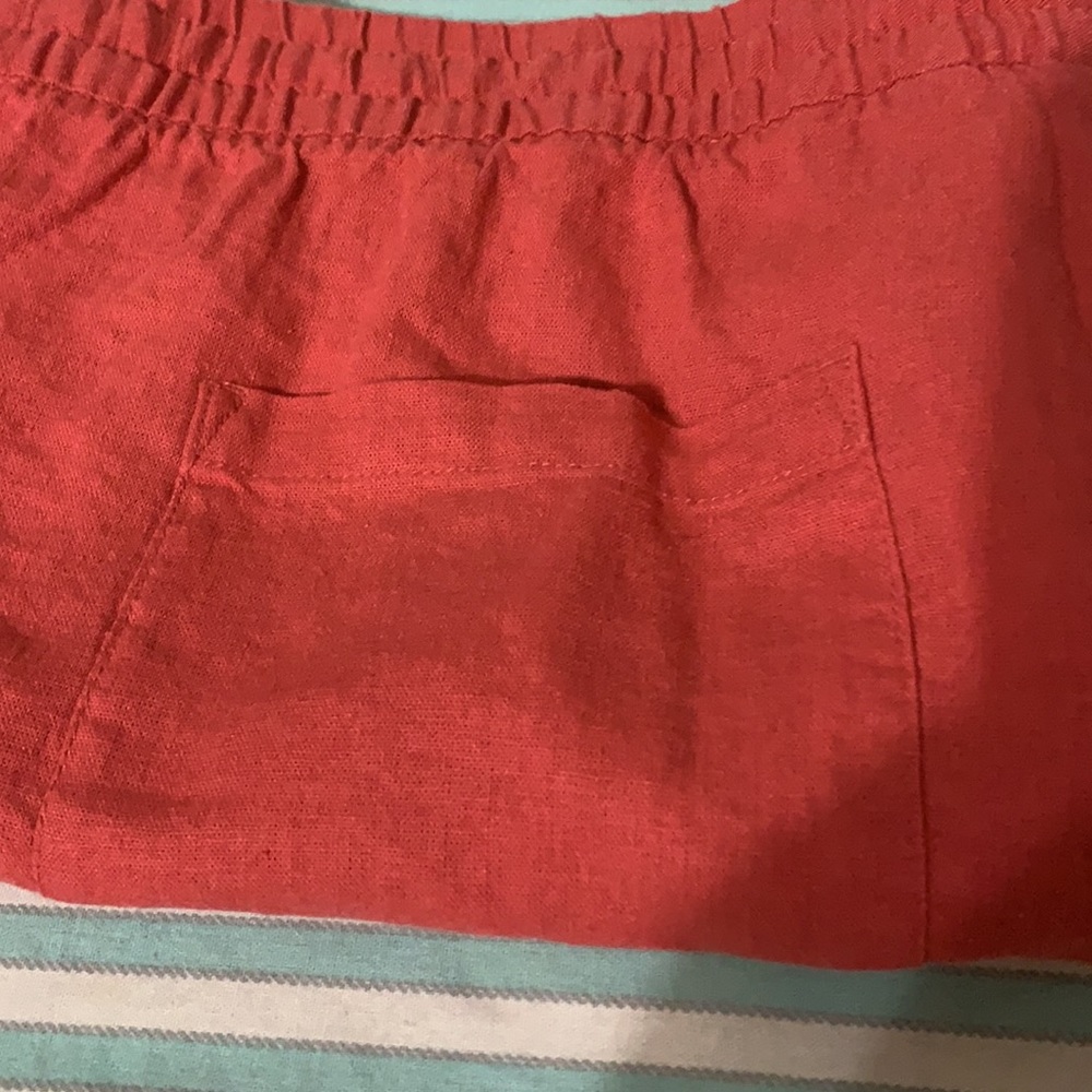 Shorts - Picture 4 of 4